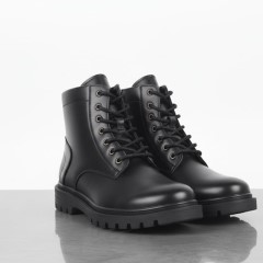 نیم بوت مردانه مدل Bershka