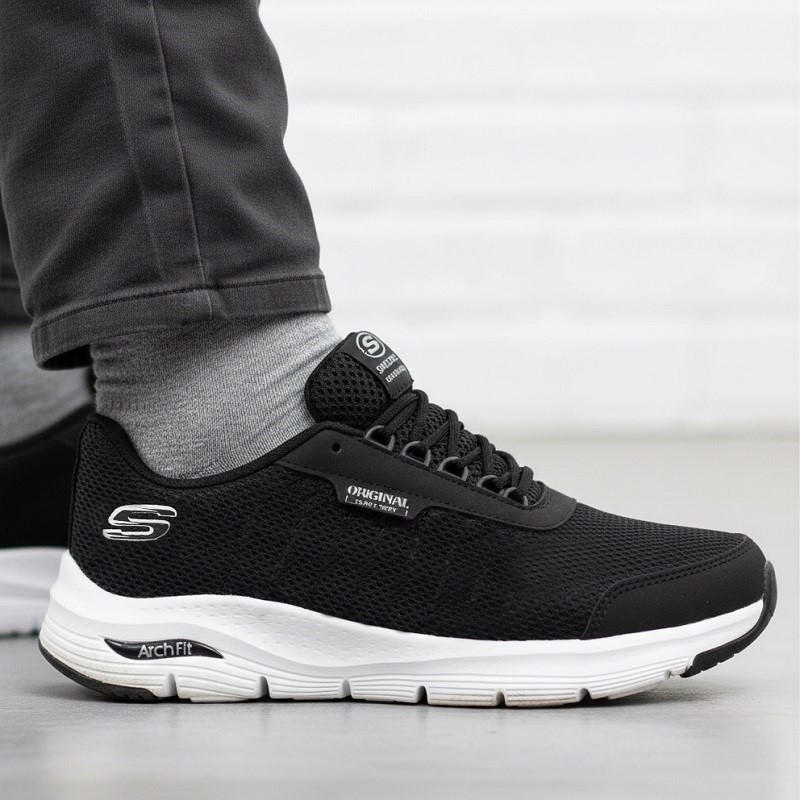 کفش ورزشی مردانه اسکچرز مدل Quantum (2 رنگبندی )