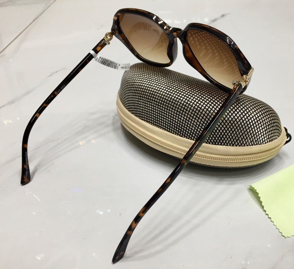 جذابیت بیشتر با این عینک زنانه